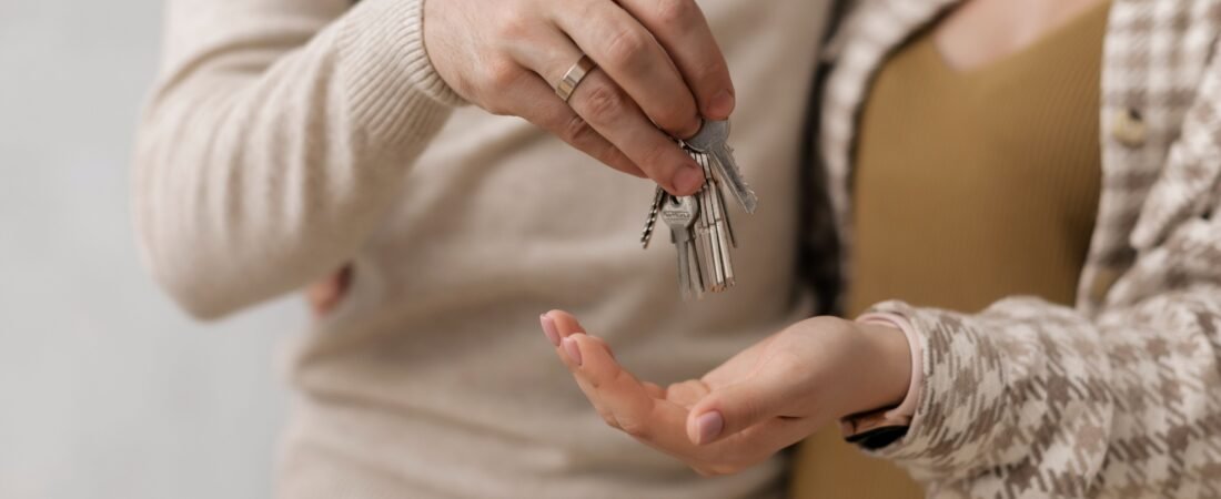Aval ICO para primera vivienda joven en 2026: qué es, requisitos y cómo pedirlo